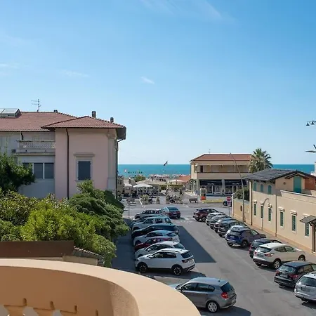 Appartement Dependance Petra, 100mt Dalla Viareggio
