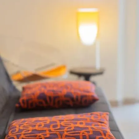 Dependance Petra, 100mt Dalla Appartement Viareggio